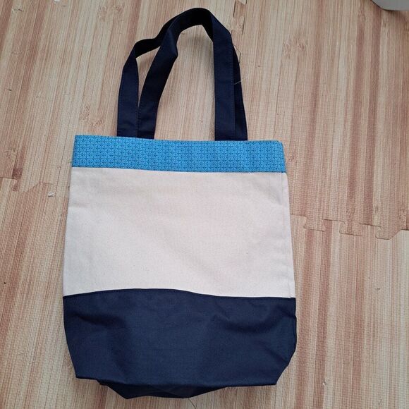 Vineyard Vines Canvas Shopping Travel Tote Blue Natixis Medium - Picture 5 of 6